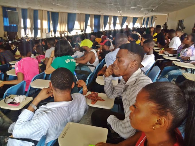 Unical exams: 3 Students faint in over populated exam hall without power supply
