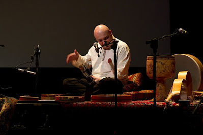 Danza di Corte dell'Iran -  Yar Ensemble e Marialuisa Sales  Auditorium di Roma Parco della Musica, 2011  Danza: Marialuisa Sales Foto: Barbara Abate