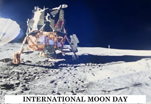 international moon day in hindi