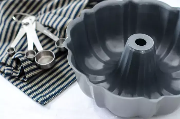 Bakeware Essentials: A Bundt Pan & A Tube Pan ~ - Kitchen Encounters
