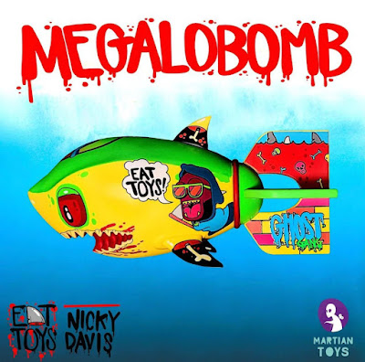 Megalobomb “Eat Toys” Edition Vinyl Figure by Nicky Davis x Mr. Kum Kum x Martian Toys