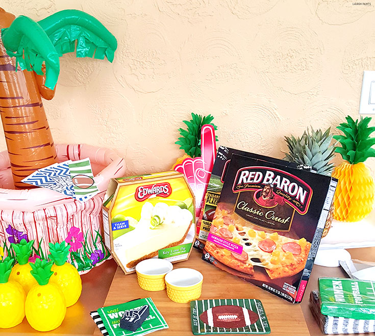 The Big Game is right around the corner and this fun, festive pineapple party is the perfect way to celebrate! Get all the details & plan the most spectacular pineapple shindig today!