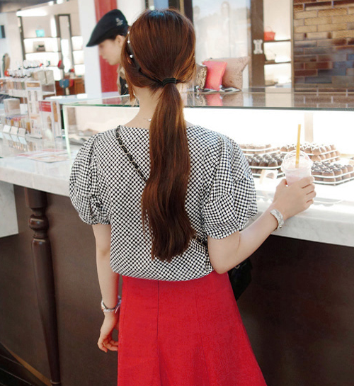 Dotted Puff Sleeves Blouse