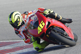 http://simoncellimotogp.blogspot.com/