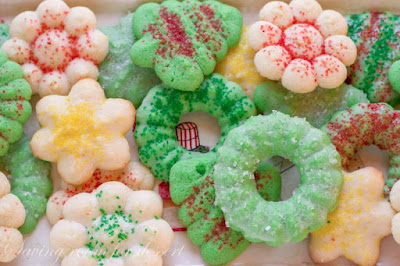 22 christmas cookies (sweetandsavoryfood.com)