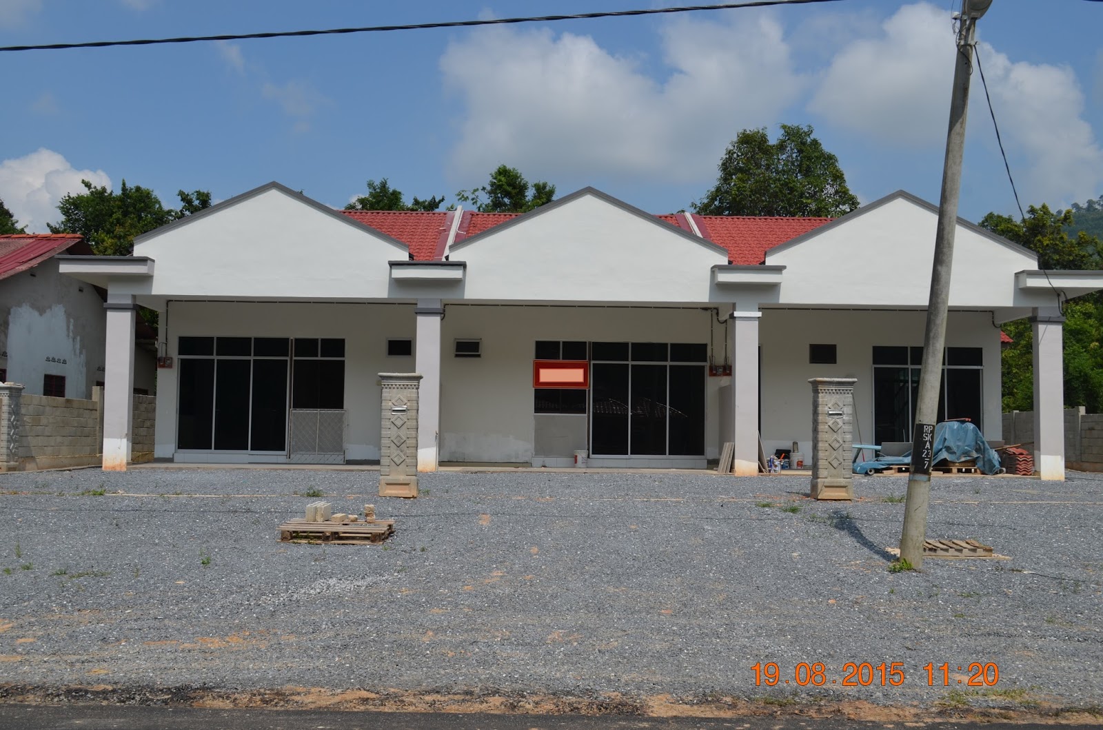 Tanah Lot berserta Rumah Teres/Kedai(3Unit) Changlun UNTUK 