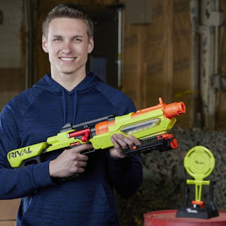 Nerf-Rival-Blaster-Jupiter-xix-1000-Edge-Series-with-Target-and-10-Rounds