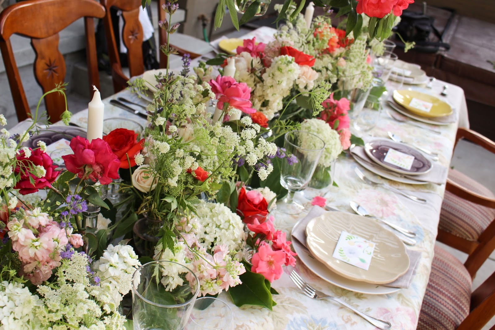 Midsummer Party - A Fragrant & Tasty Soirée - Table Setting - Aimee Ferre