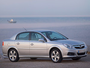 Opel Vectra 2006 (5)