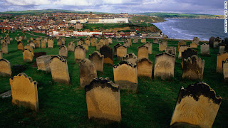 whitby town,whitby cemetery,cemetery,vampires haunts,draculas haunts