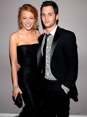 Blake Lively Dated on Super Hollywood  Blake Lively With Her Boyfriend 2012