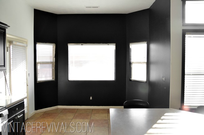 Black That Wall Up - Vintage Revivals