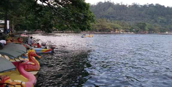 Kampung Durian Telaga Ngebel