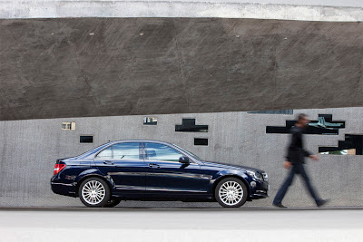 2012 Mercedes-Benz C-Class Side View