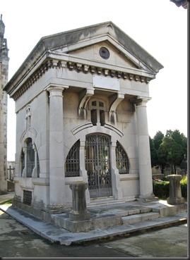 Panteon de un H (2)