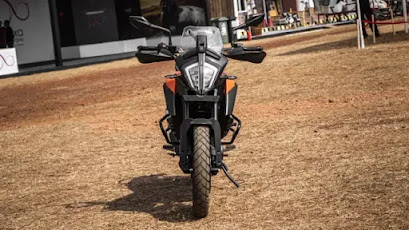 KTM adventure 390 specifications, features, colours, price, milage etc...