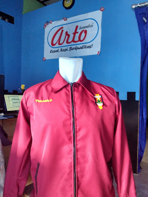 http://www.artokonveksi.com/2015/01/produk-jaket-dan-hoodie-arto-konveksi.html