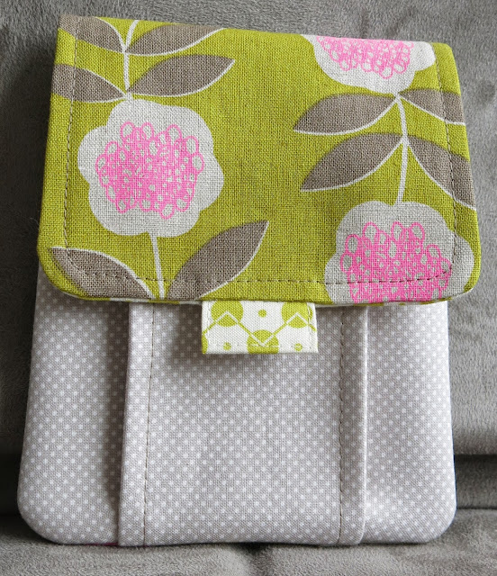 Small sewing project - Pouch
