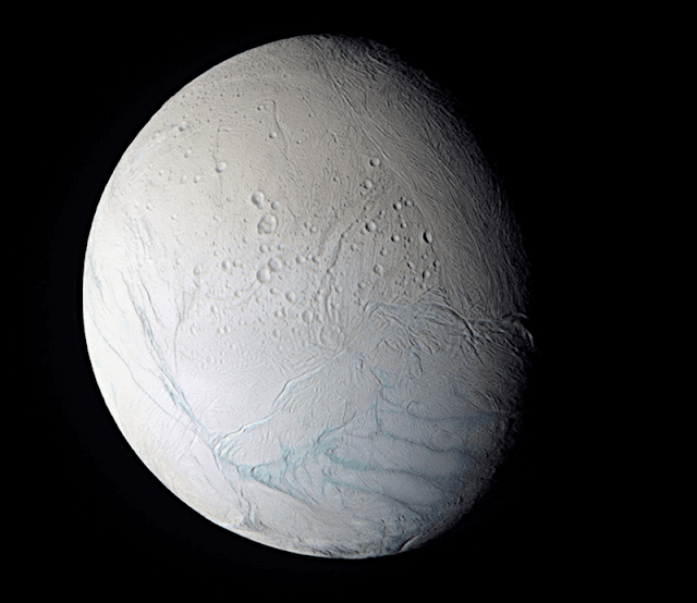 selain-bumi-10-anggota-tata-surya-berikut-juga-punya-es-lho-informasi-astronomi