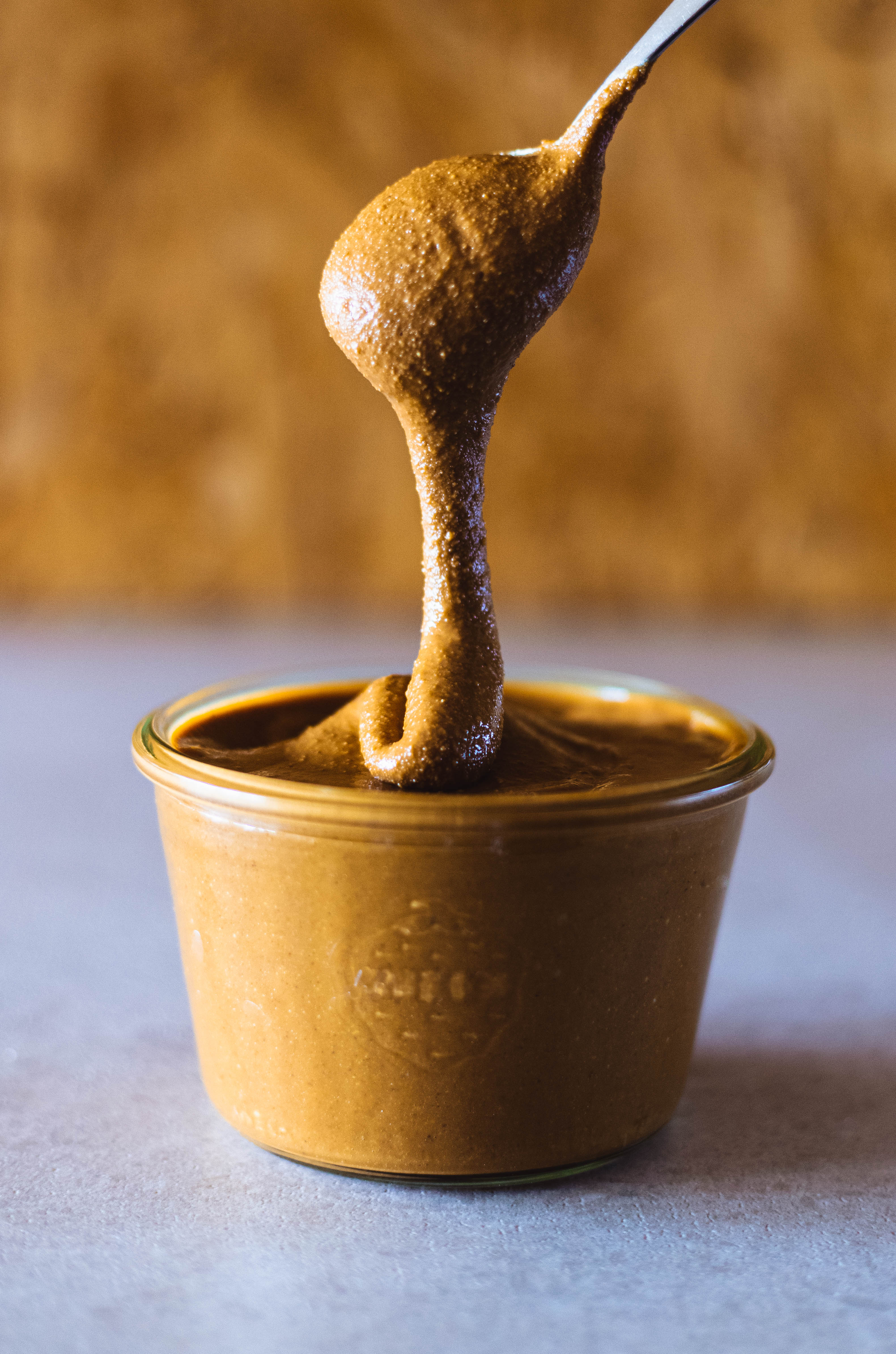 Faire du beurre de cacahuète maison : matériel et recette - Pâtisserie.news