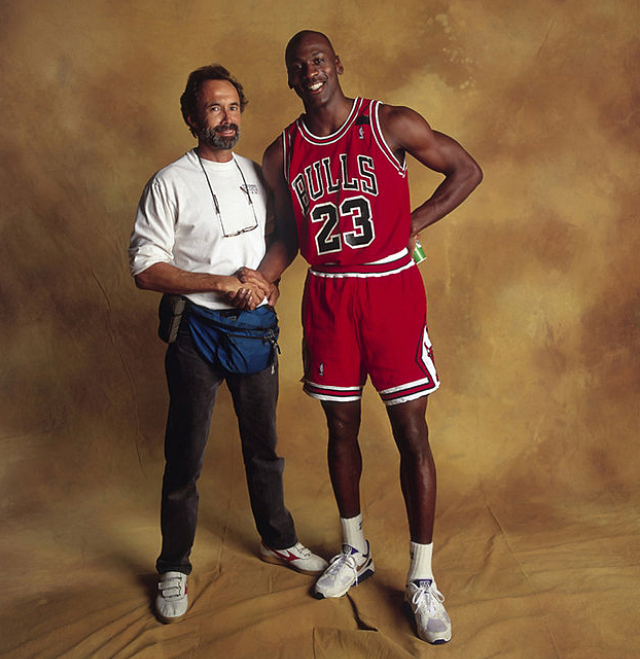 Michael Jordan's iconic 'Free Throw Line' dunk, 1988 : r