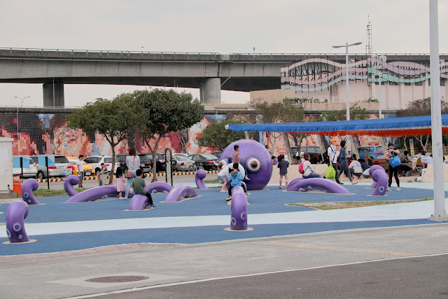 台北河濱公園自行車道 基隆河左岸鐵馬行