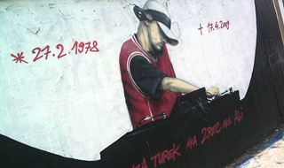 IMAGE_077