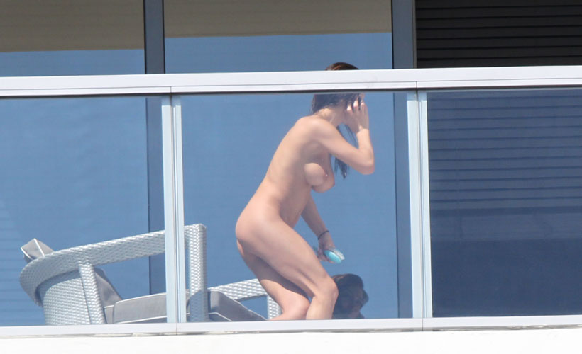 Arianny Celeste Naked Photos While Sunbathing On A Balcony