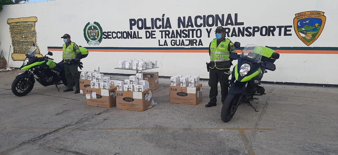 hoyennoticia.com, Policía incauta marihuana, tapabocas y captura a dos en distintos operativos