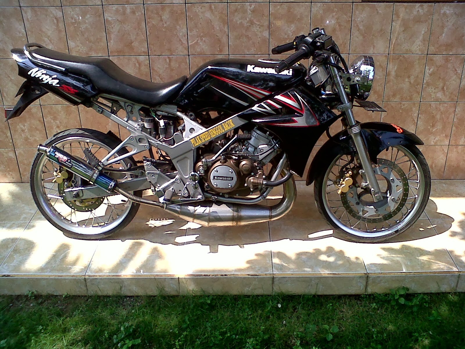 99 Gambar Motor Ninja 2 Tak 2014 Terkeren Obeng Motor