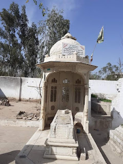 Fateh E Miwand Ghazi Ayub Khan In Shaikh Habib Graveyard Peshawar. Hero Of Maiwand, Qandahar Afghanistan In third Anglo Afghan War Of 1919.


Shrine Of Ghazi Ayub Khan In Peshawar. Tomb, Grave Of Ghazi Ayub Khan.