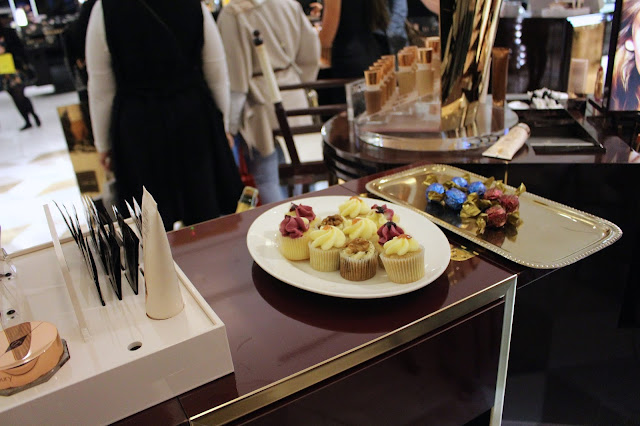 Cakes