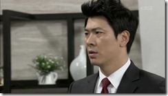What.Happens.to.My.Family.E32.mp4_20[49]