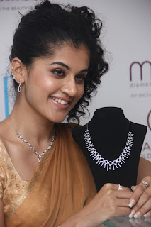 Actress Taapsee Launches Malabar Gold Platinum Collection Stills