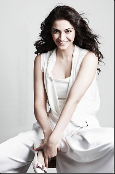 Sonam Kapoor in tarun khiwal photoshoot Latest Wallpapers2