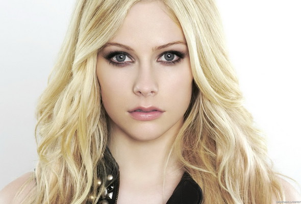 Avril Lavigne avril lavigne face'Avril Lavigne Ramon born