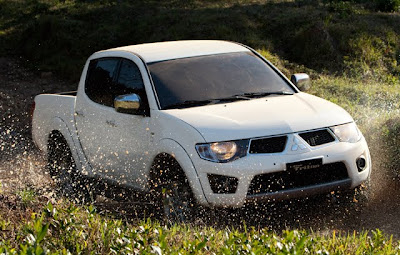 Mitsubishi announced the 2011 line of L200 Triton