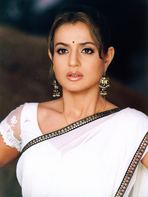 ollywood actress wallpapers. bollywood actress wallpaper. ollywood actress wallpapers.
