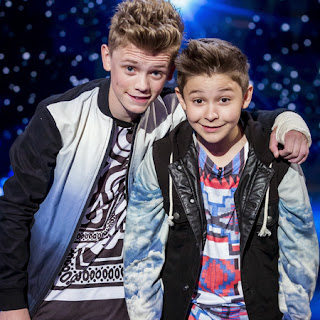 Lirik Lagu Bars and Melody Hopeful Lyrics