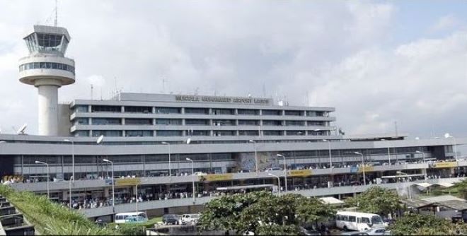 Students To Ground Lagos Airport, Police Threaten Showdown