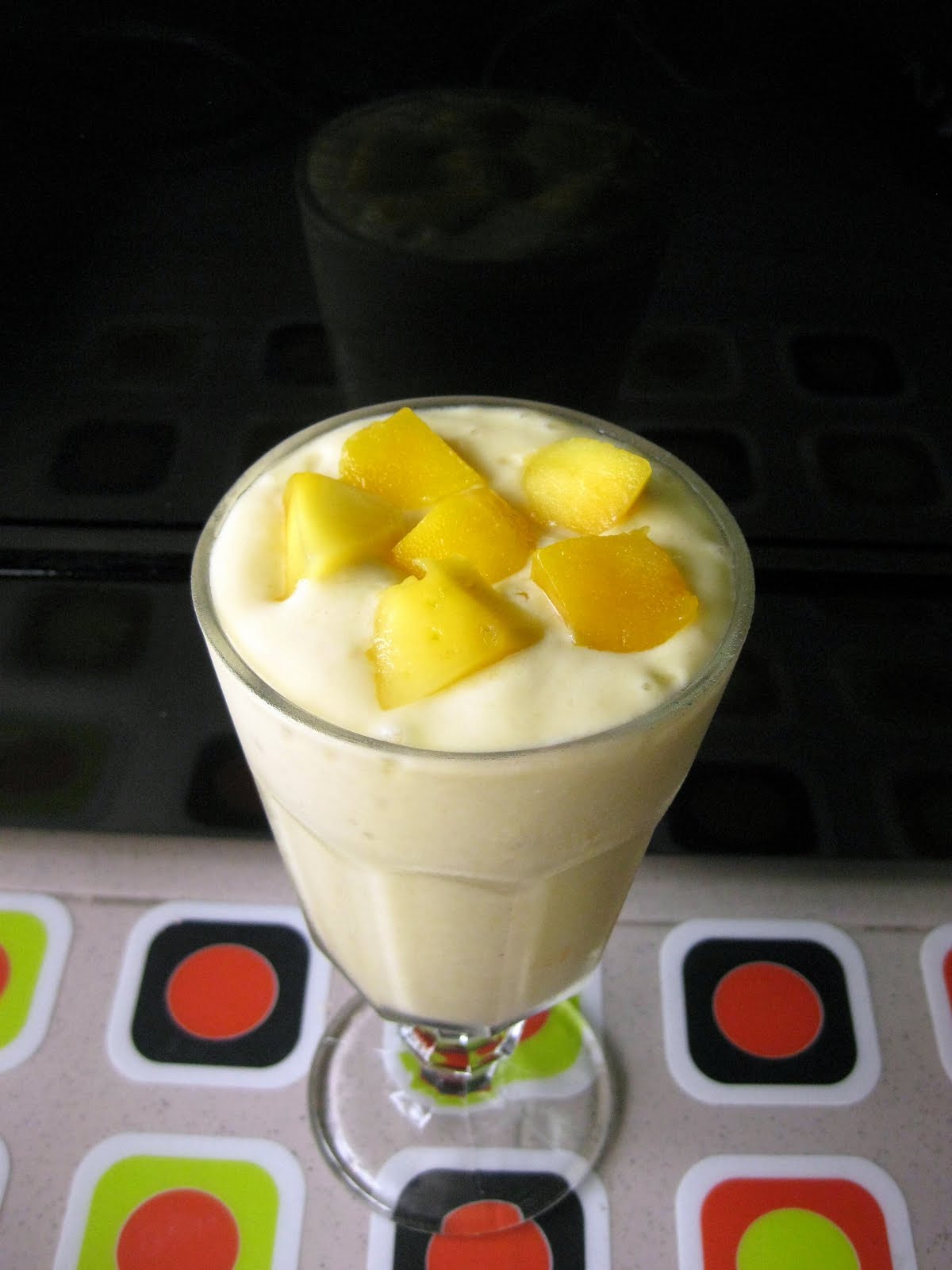 RESEPI NANNIE: Milkshake buah mangga sedapnyeee