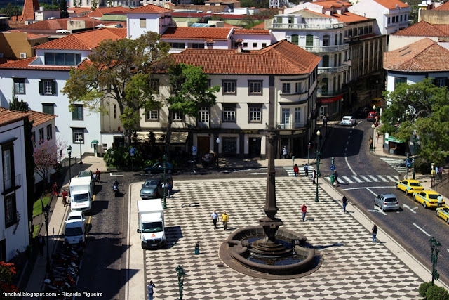 PRAÇA DO MUNICÍPIO - FUNCHAL