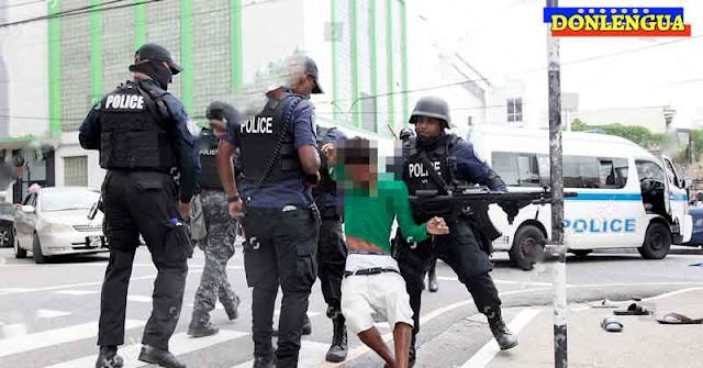 Policías de Trinidad persiguieron a 10 inmigrantes ilegales venezolanos por 40 minutos