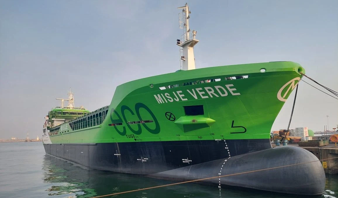 HAV stipula contratto per l'equipaggiamento di navi portarinfuse ibride