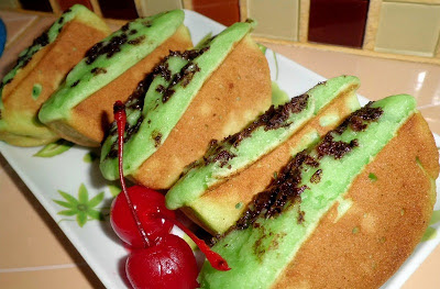 Cara Membuat Kue Pukis Pandan