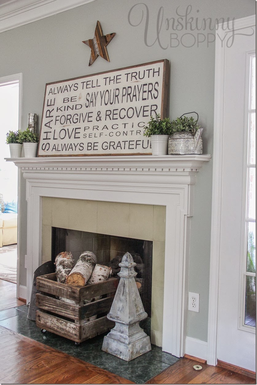 http://unskinnyboppy.com/2013/08/family-rules-sign-on-a-late-summer-mantel/