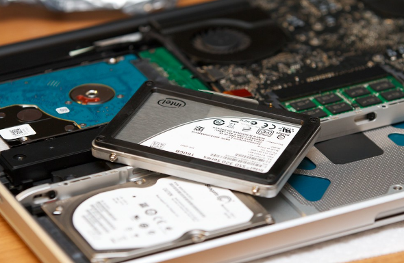 Cara Mengatasi Laptop Lemot Ganti Hard Disk ke SSD