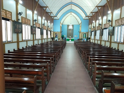 GEREJA SANTA MARIA PERSEKOLAHAN KATOLIK NYARUMKOP