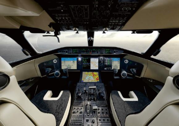 Bombardier Global 6500 cockpit