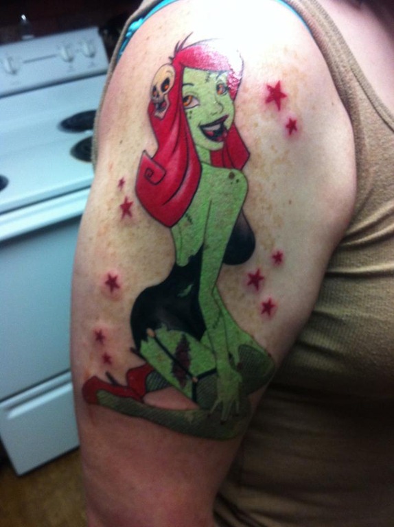 I'm reading Zombie Tattoo DesignTweet this